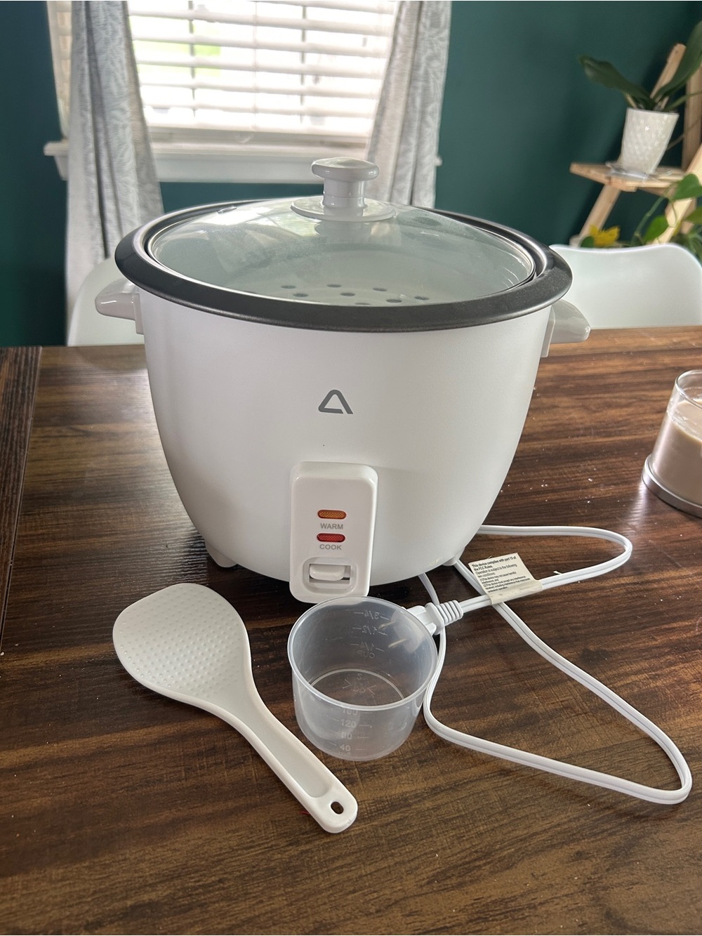 White Electric Rice Cooker with Glass Lid